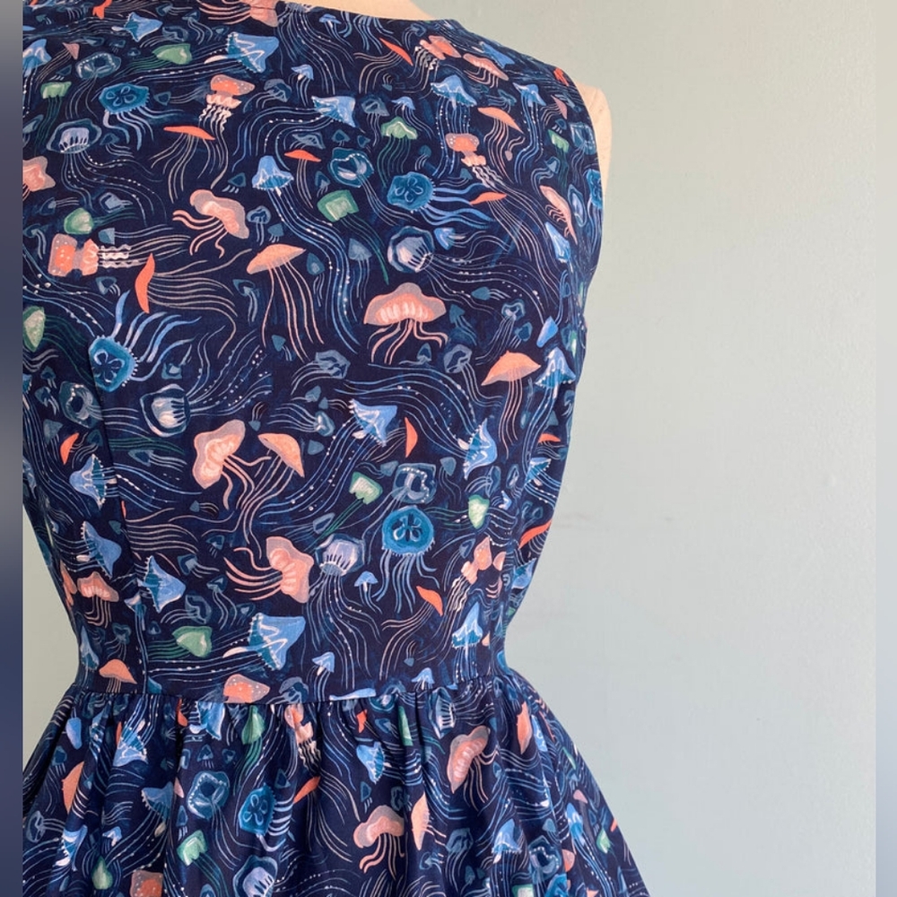 Retrolicious Watercolor Jellyfish Vintage dress 2X